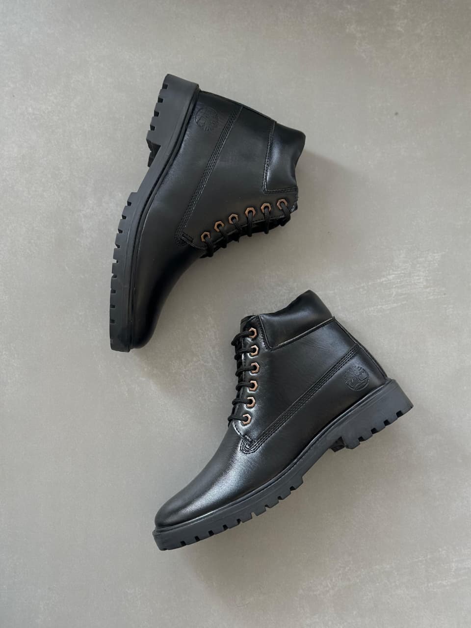 TIMBERLAND BOOTS